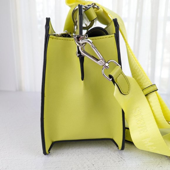 Steve Madden Cyber Lime Green Bevelyn Satchel NWT Bag - Picture 4 of 11